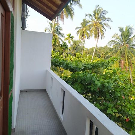 Hostel Residence Bentota Extérieur photo