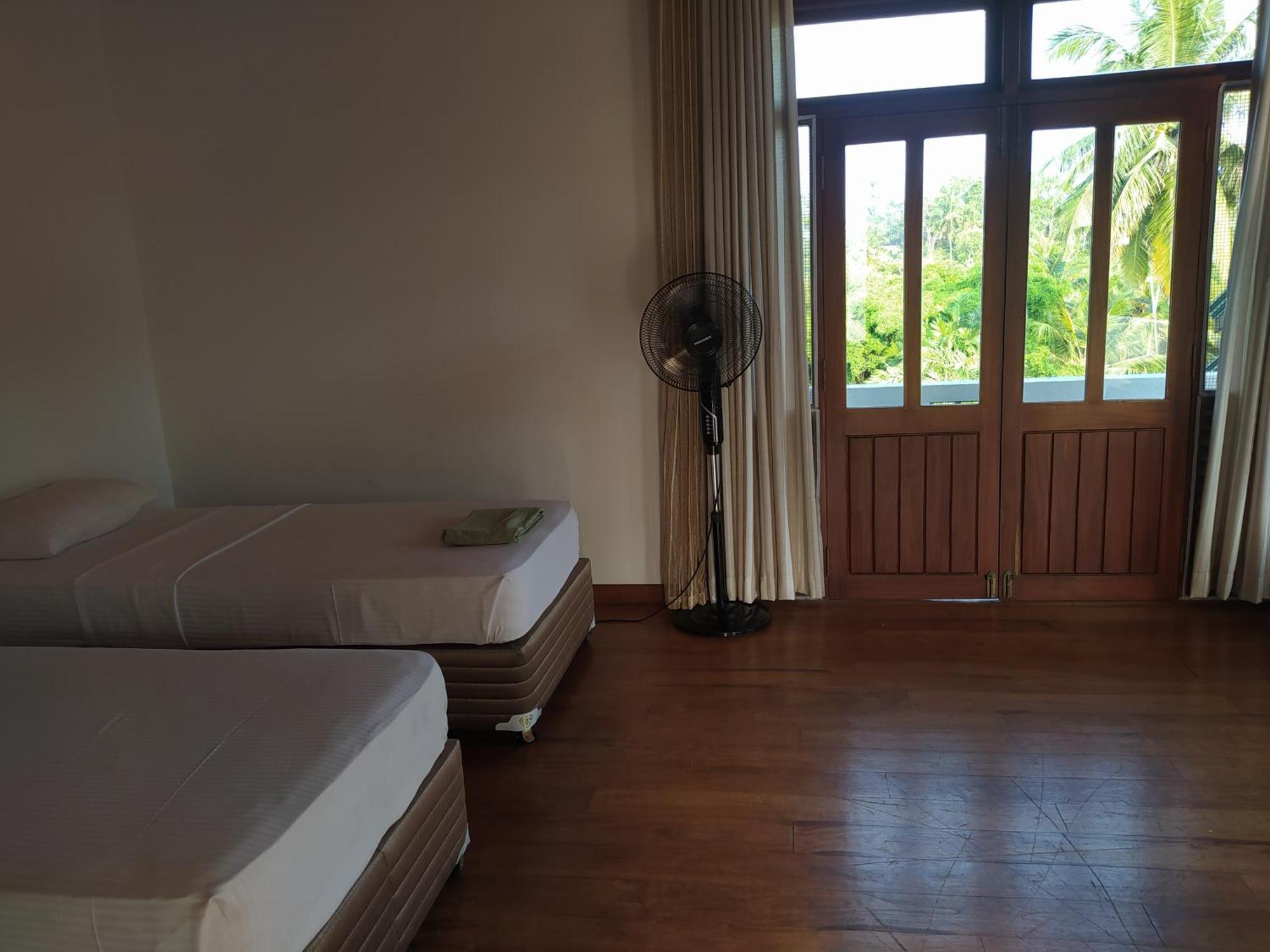 Hostel Residence Bentota Extérieur photo
