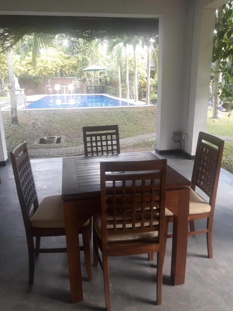 Hostel Residence Bentota Extérieur photo