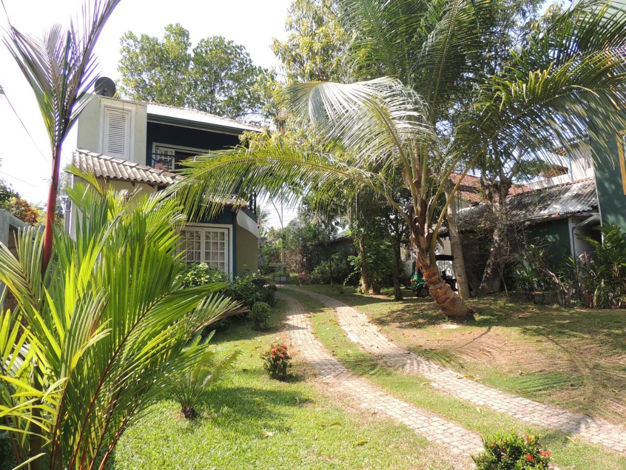 Hostel Residence Bentota Extérieur photo