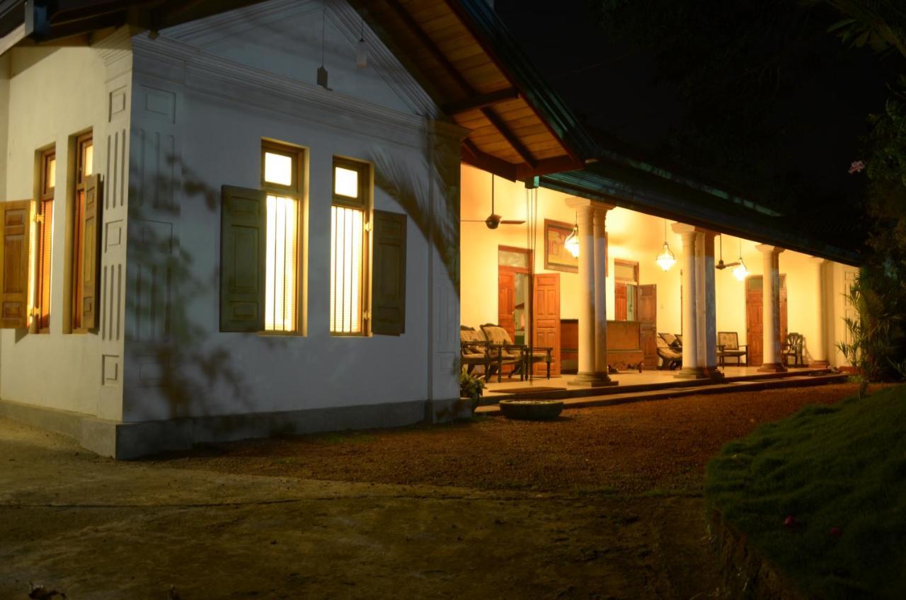 Hostel Residence Bentota Extérieur photo