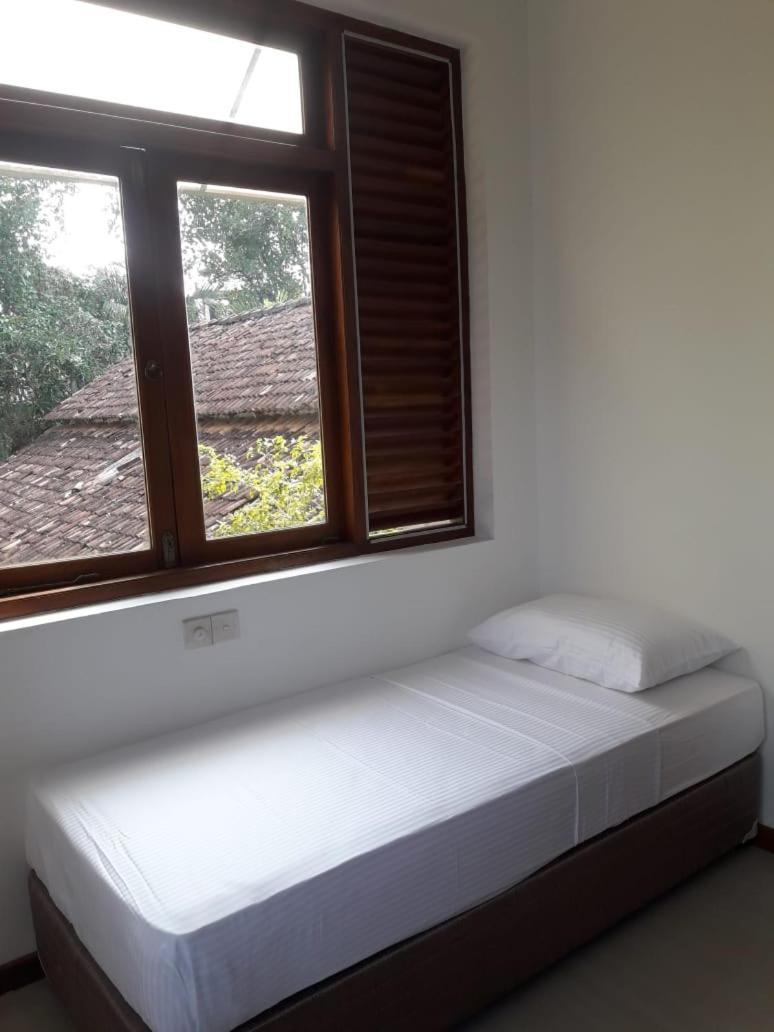 Hostel Residence Bentota Extérieur photo