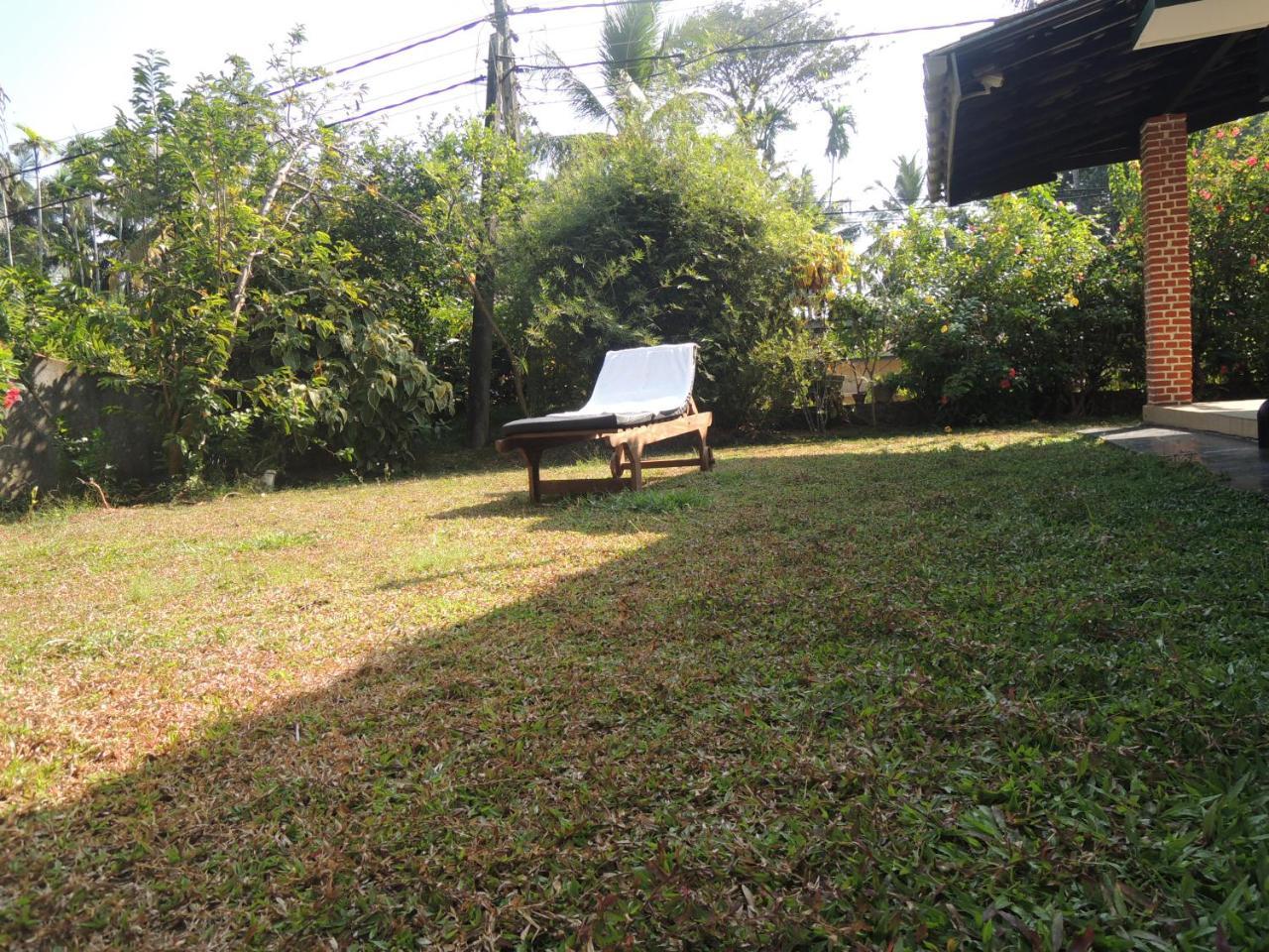 Hostel Residence Bentota Extérieur photo